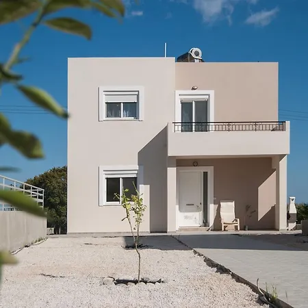 Gennadi Home Holiday home *